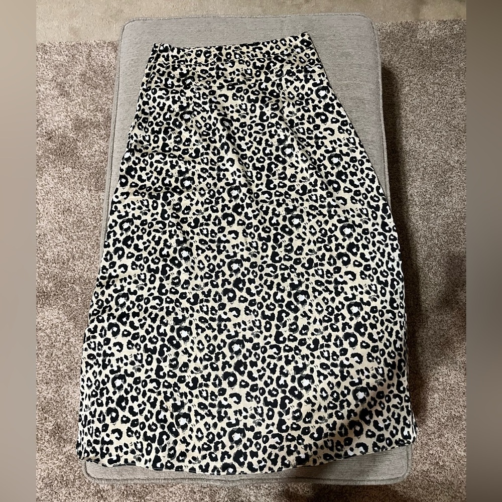 Cheetah print long skirt